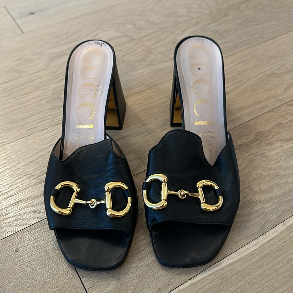 Gucci WOMEN'S SLIDE SANDAL WITH HORSEBIT